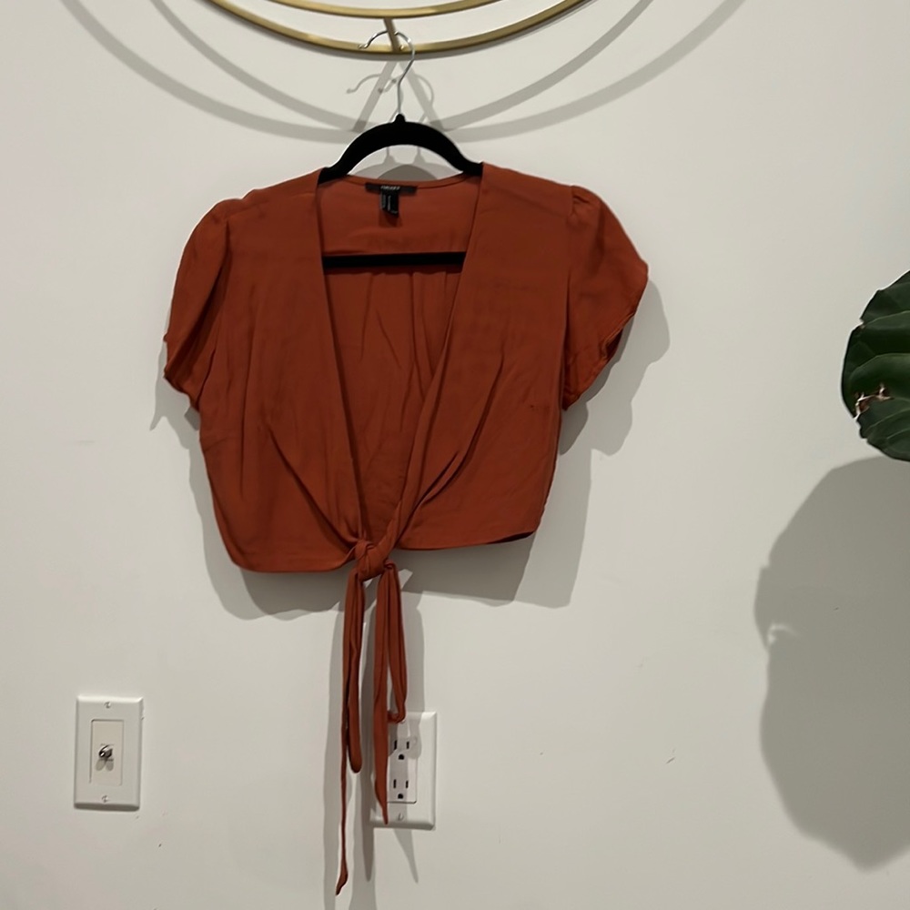 Burnt orange tie front crop top